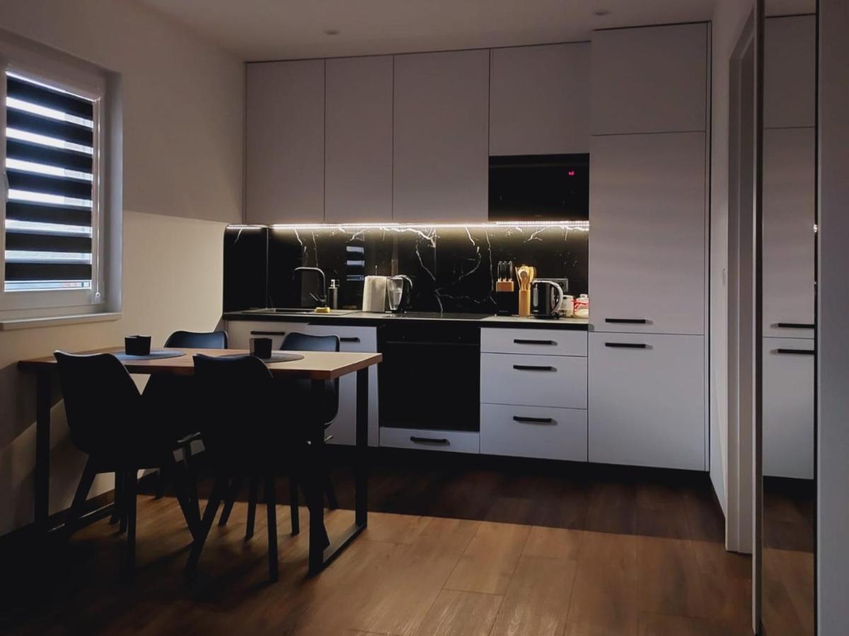 Luxury Apartments Bernardynska Domek 1 , 2 Κίελτσε Εξωτερικό φωτογραφία